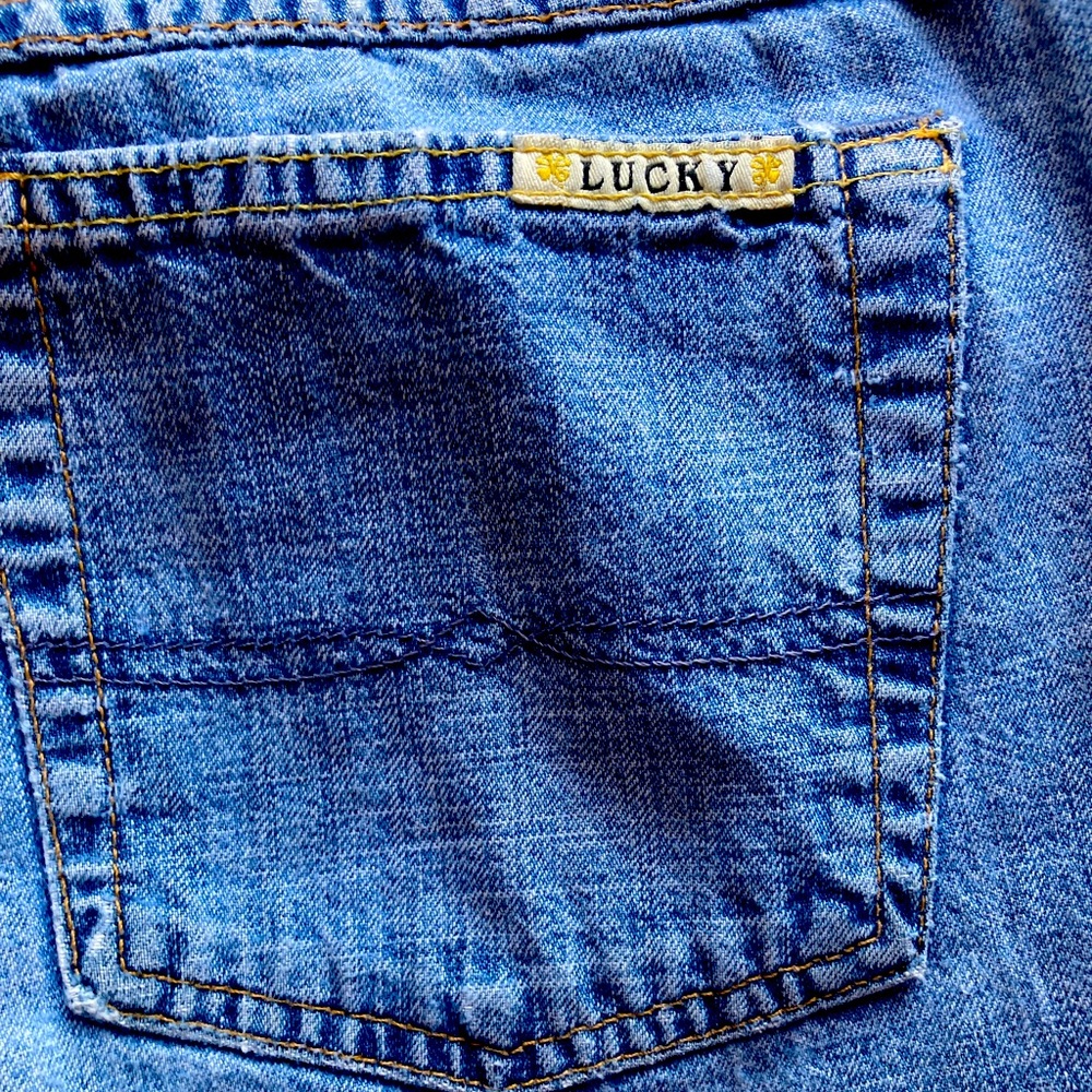 Lucky jeans for women.